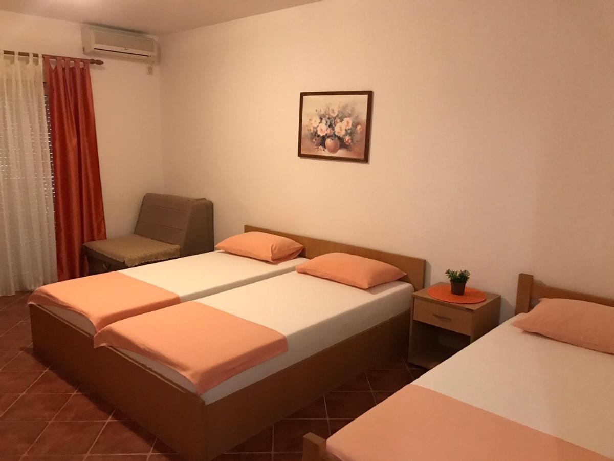 Guesthouse Mb Knezevic 布德瓦 外观 照片